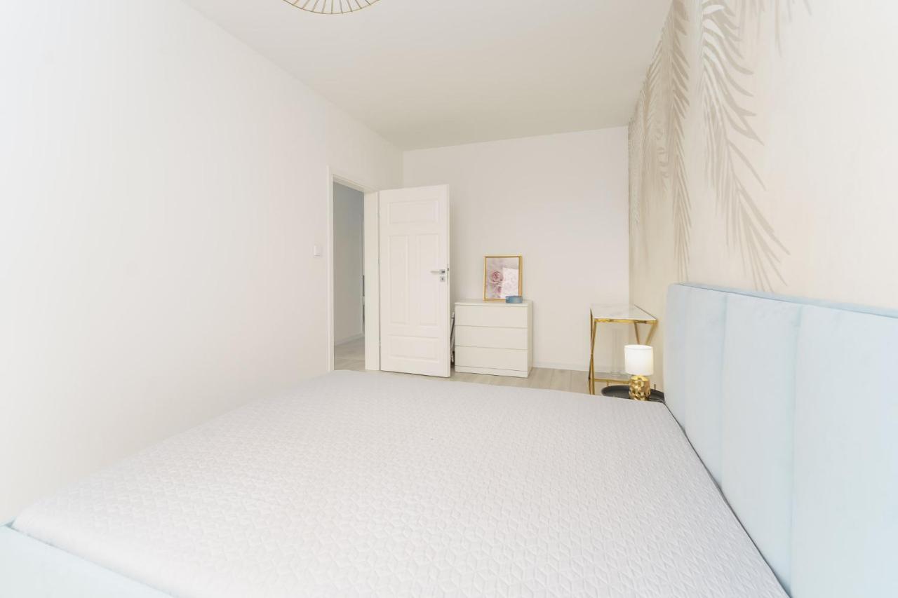 Fredry 2 Apartament Liliowy Kołobrzeg Exterior foto
